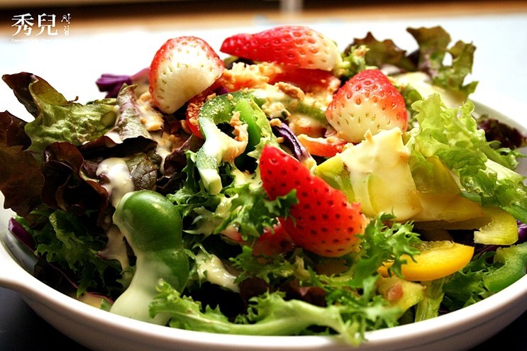 토마토수프, 멜팅팟, 샐러드볼 그리고 모자이크 썸네일 이미지