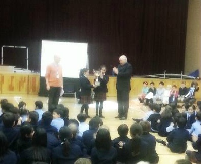 캐릭터 디자이너? 어린이 모금가 김윤세입니다! 썸네일 이미지