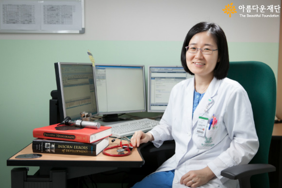 아기들의 잠재력을 믿고 기다려주세요-전문가 Q&A 임진아 전문상담위원 썸네일 이미지