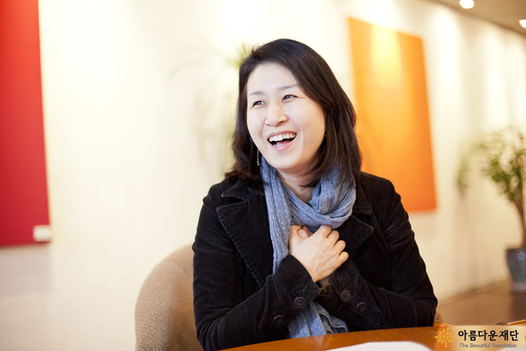 세상 밝히는 노란 불빛, ‘노란봉투 캠페인’ 첫 기부자 배춘환님 썸네일 이미지