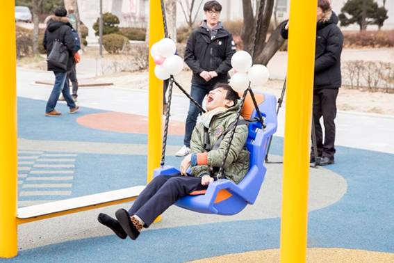 df7a1684-7fec-4541-9ffd-ebbcee31150a