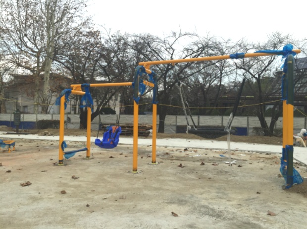 [무장애통합놀이터] ‘꿈틀꿈틀’ 개장 준비 썸네일 이미지