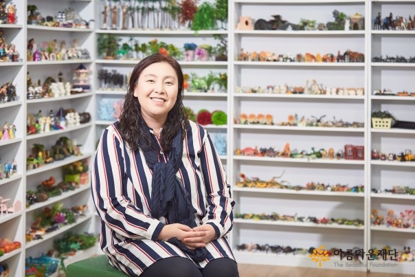 ‘지금’ ‘여기’에서, 웃는 아이를 보라!-상명가족아동상담교육센터 허미정교수 썸네일 이미지