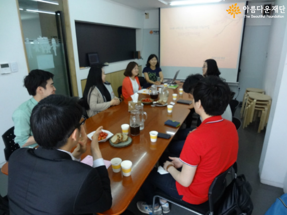 학비, 생활비 부담에 걱정 마를 날이 없었죠 썸네일 이미지