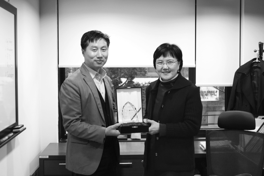 LG생활건강 ‘LG생활건강행복미소기금’ 썸네일 이미지