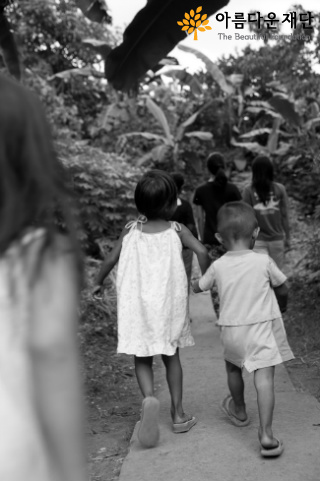 [문신제거] 문신제거시술이 맺어 준 우정 썸네일 이미지