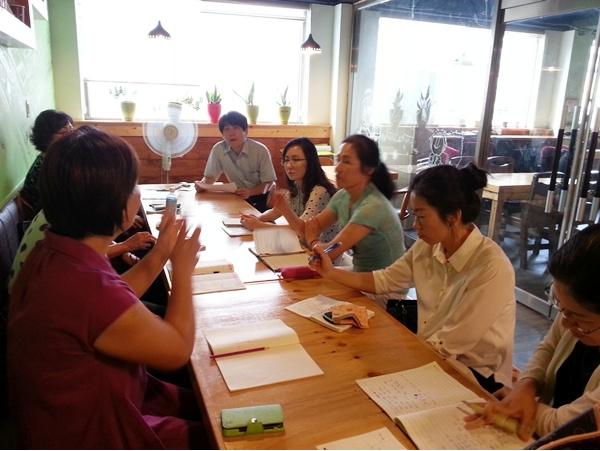 [2013 변시 이야기] 치유, 성장, 확산의 과정을 통한 치유공동체 만들기 프로젝트 ‘마음을 품은 마을’ -희망나눔동작네트워크 썸네일 이미지