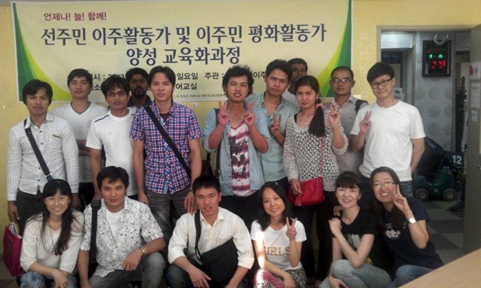 [2013 변시 이야기] 언론속의 ‘그들’이 아닌 내 곁의 ‘이웃’ – 수원이주민센터 썸네일 이미지