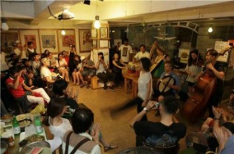 [2014 변시이야기] 허허벌판 AMC 팩토리의 자립이야기1 썸네일 이미지