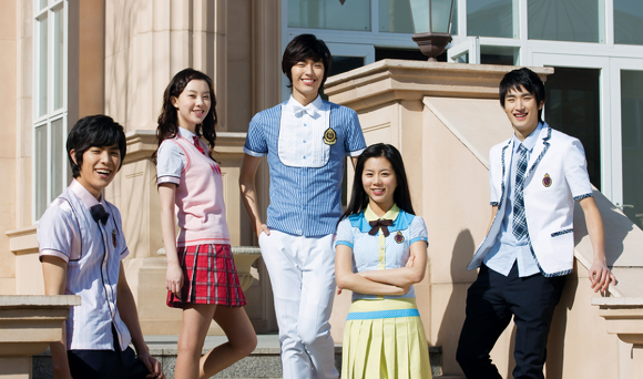 신입학 청소년에게 가장 절실한 지원은? 썸네일 이미지