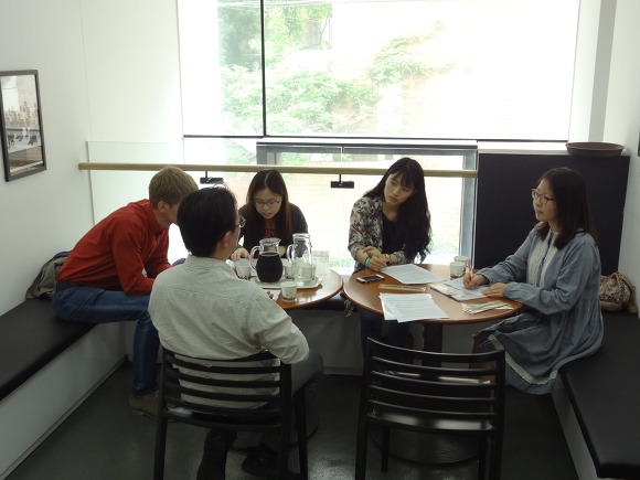 주간 일기 ‘남는 건 사람’ 썸네일 이미지