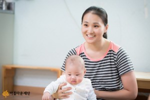 [돌기부] 다섯 아기들의 행복한 나눔, 평범한 일상을 물들이다 썸네일 이미지