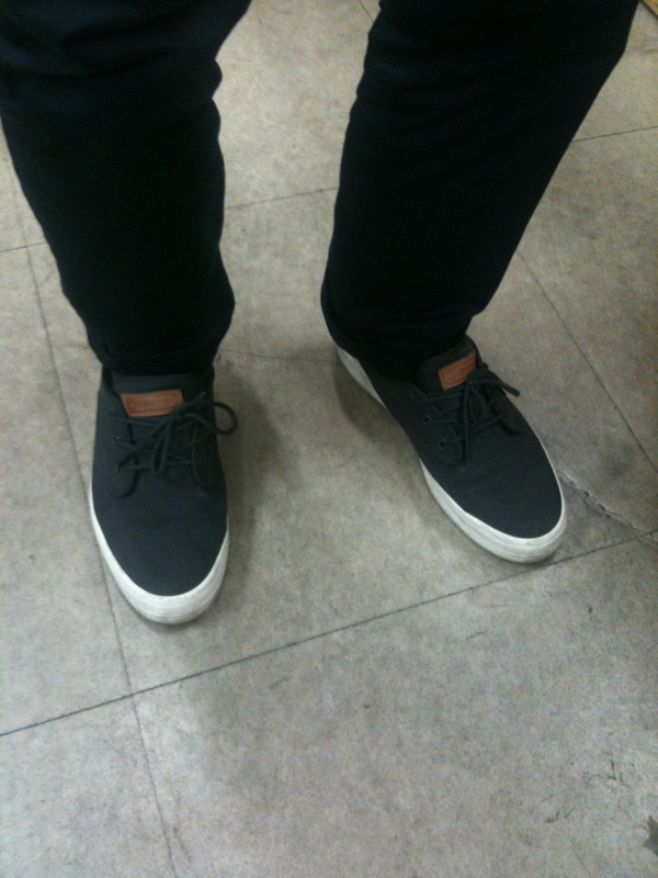 [모금의 현장에서] 대학생도 교육비 지원을 해야 할까요? 썸네일 이미지