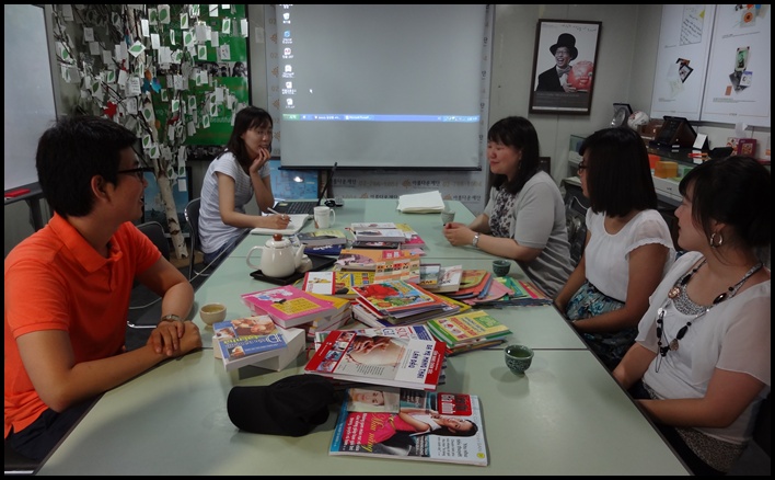 날개를 단 책이 도착했어요~ 썸네일 이미지