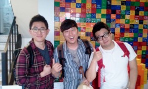 우리에겐, ‘그들’이 있습니다 썸네일 이미지