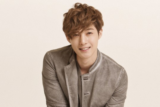 한류스타 김현중의 릴레이 기부열전 썸네일 이미지