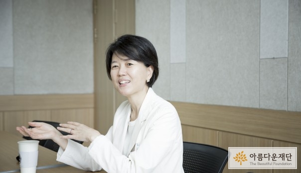 공정한 잣대와 격려의 시선으로 구현하는 복지- 김혜원 전문위원 썸네일 이미지