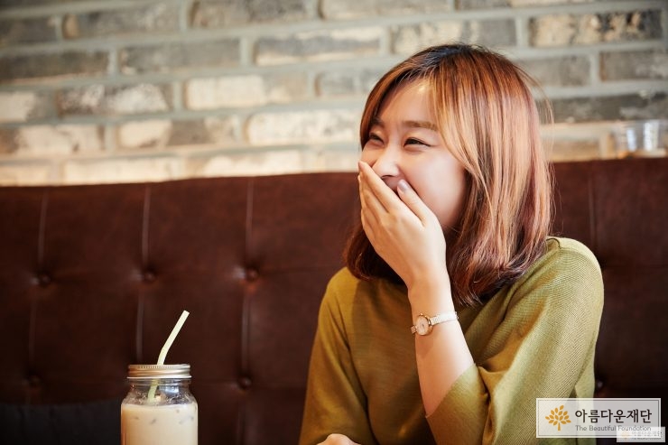 [고등학교 교육비 지원사업] 청소년의 행복을 밝히는 별빛 길라잡이 – 박진숙 사회복지사 썸네일 이미지