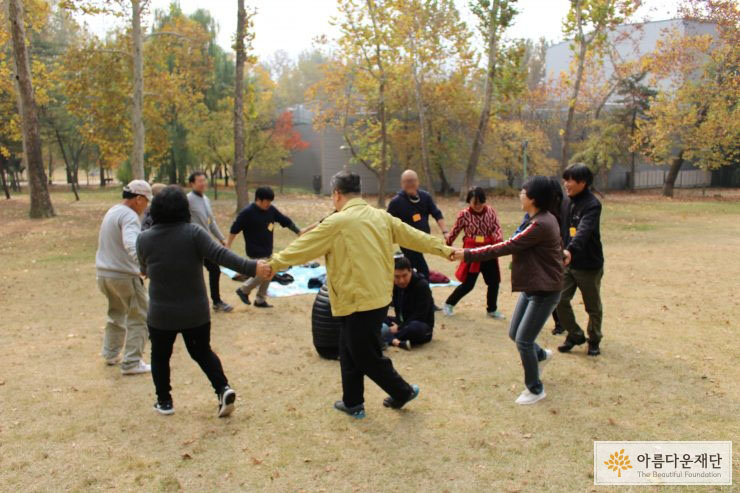 [생계형 건보료 체납자 지원사업] ‘톡톡 까페’ 소풍가다 썸네일 이미지