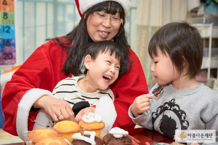 [다솜이희망산타] 웃음, 기쁨, 환희로 쨍한 희망풍경-황우상이른둥이이야기 썸네일 이미지