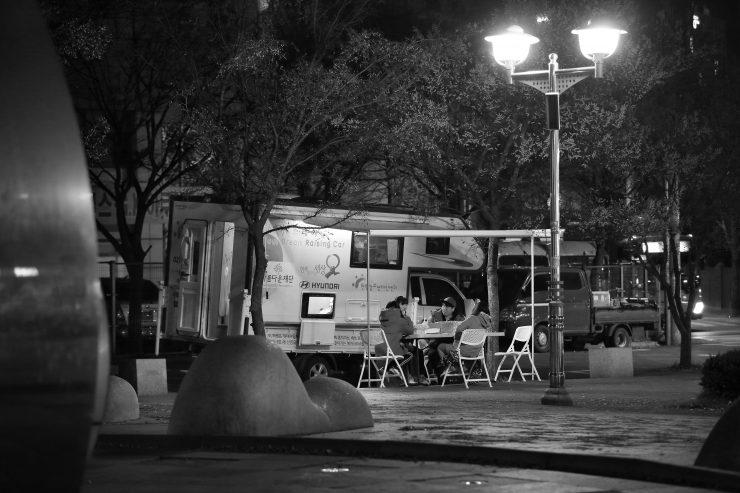 [사각지대 청소년 단체지원사업 – 한빛] 거리청소년 이동상담현장 포토에세이 썸네일 이미지