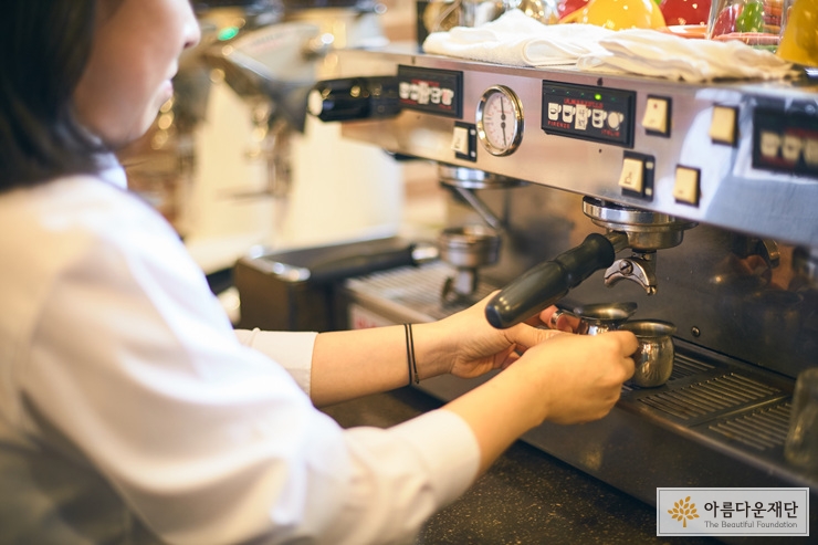 [2016 한부모 여성가장 건강권 지원사업] 든든하고 따뜻한 10년만의 휴식 썸네일 이미지