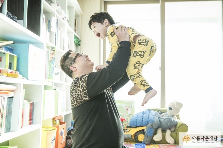 현실이 어떻든 해답은 사랑이다 – 김상윤 이른둥이 이야기 썸네일 이미지