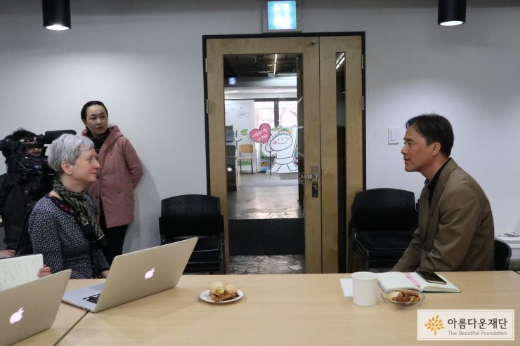 [오늘의 아름다운재단] 봄봄봄날의 아름다운재단 썸네일 이미지