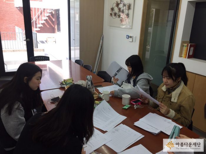 [청소년배분위원회] “세상이 알았겠어요? 청소년이 이런 활동을 할 수 있으리라고 말이죠.” 썸네일 이미지