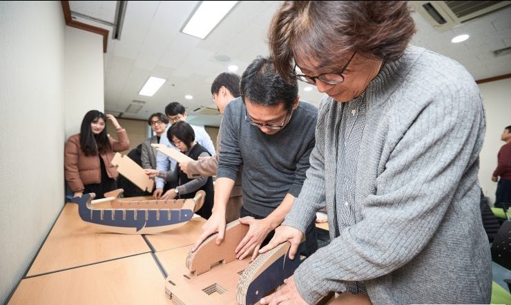 [2019장애아동친환경DIY보조기기지원사업] 골판지로 장애아동 보조기기를 만든다고요? 썸네일 이미지