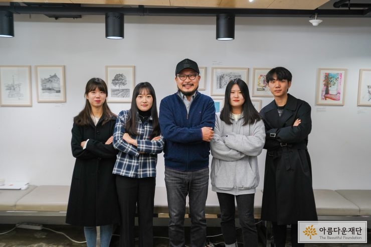 [김윤심나눔교육기금] 주필호 기부자, 나눔교육 청소년들과의 만남 썸네일 이미지