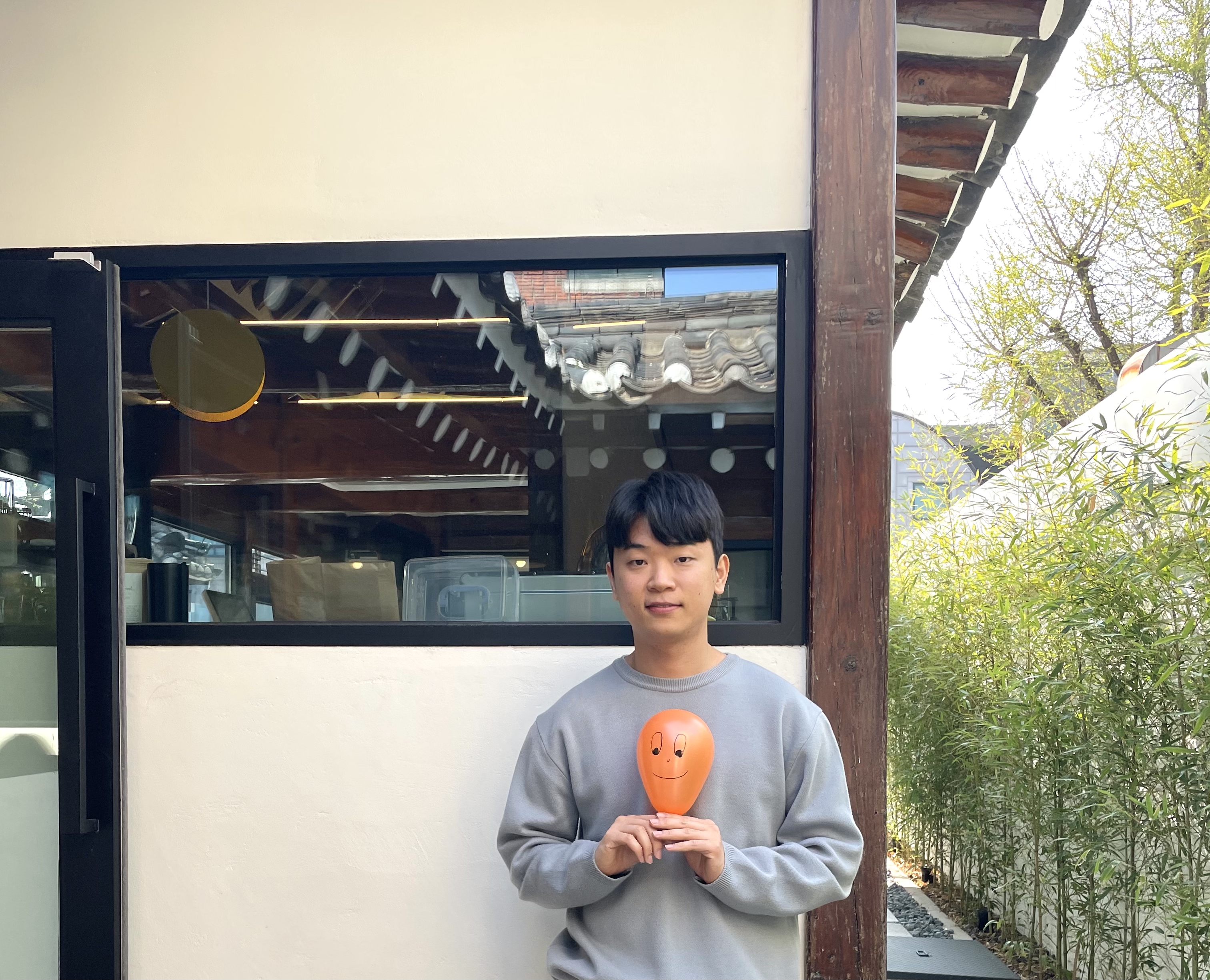 열여덟 이후의 삶이 막막한 누군가를 위해 ‘여기’ 있습니다. 썸네일 이미지