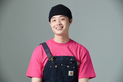 [사진] 이진명 래퍼 겸 열여덟어른 캠페이너