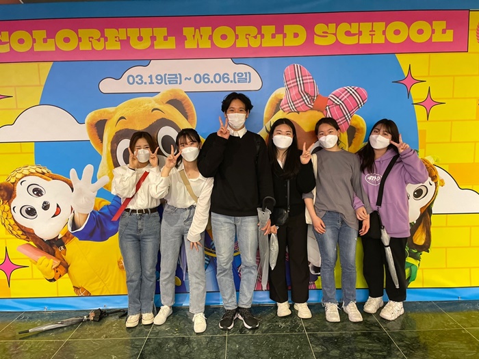[5월 나눔활동을 마치고 찍은 사진]