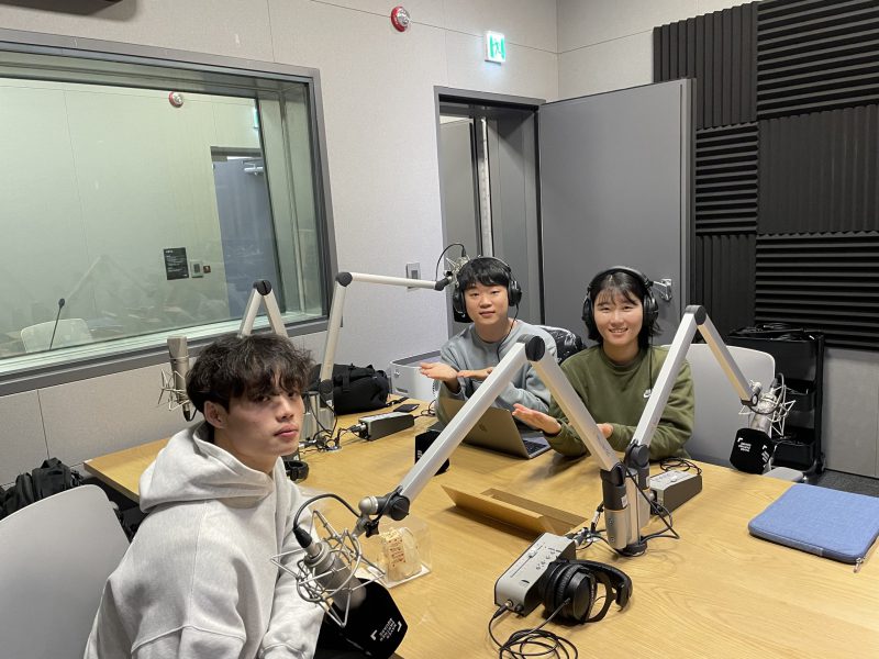 팟캐스트 열여덟 어른이 살아간다-열여덟 어른 진명의 ‘Thank you’ 썸네일 이미지