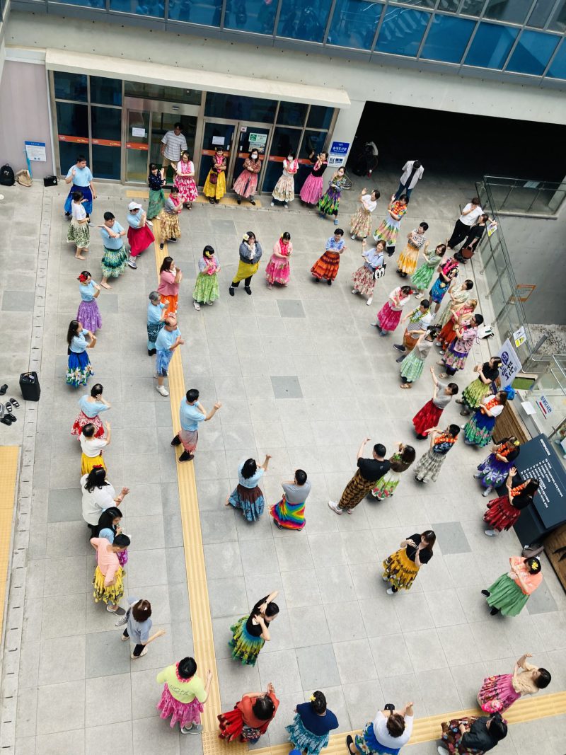 우르르 만나러 갑니다 – 발달장애청년허브 사부작 썸네일 이미지