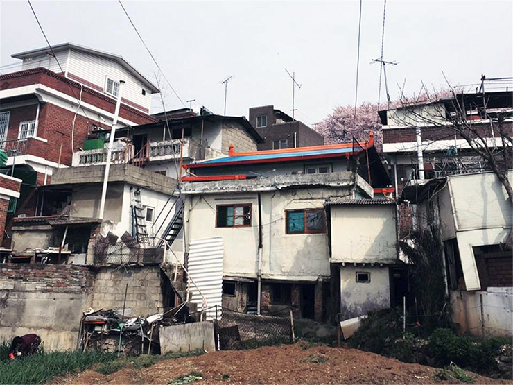 그곳에 사는 사람들의 삶을 엿볼 수 있는 군산 원도심 골목길 풍경