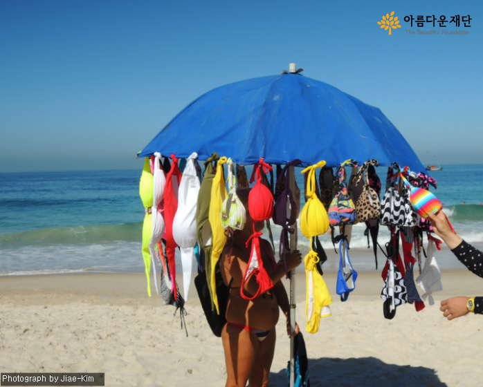 브라질_아무리봐도 글래머용 수영복 